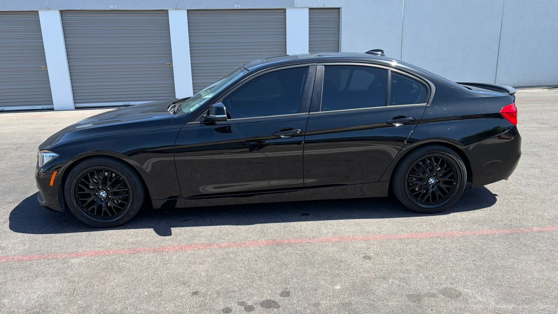 bmw 3 series 2016 WBA8E1G52GNT37632 image bmw 3 series 2016 WBA8E1G52GNT37632 image